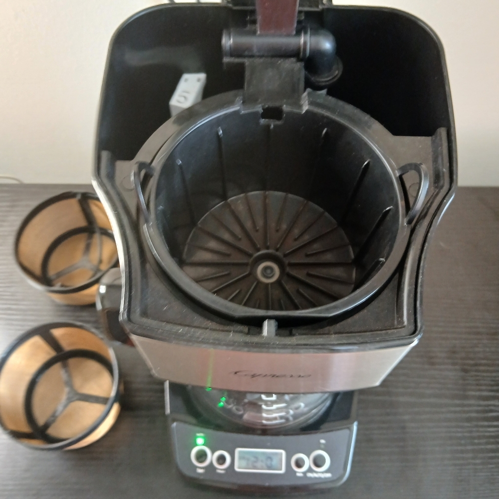 Jura Cypresso Coffee Maker model 426 in excellent condition.  Great for a apartm - Picture 3 of 12